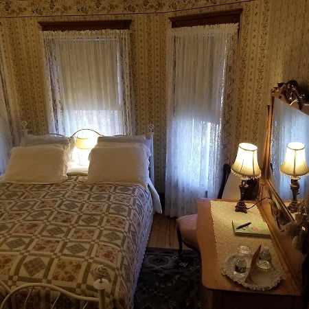 Rose & Thistle Bed & Breakfast Cooperstown Exteriör bild